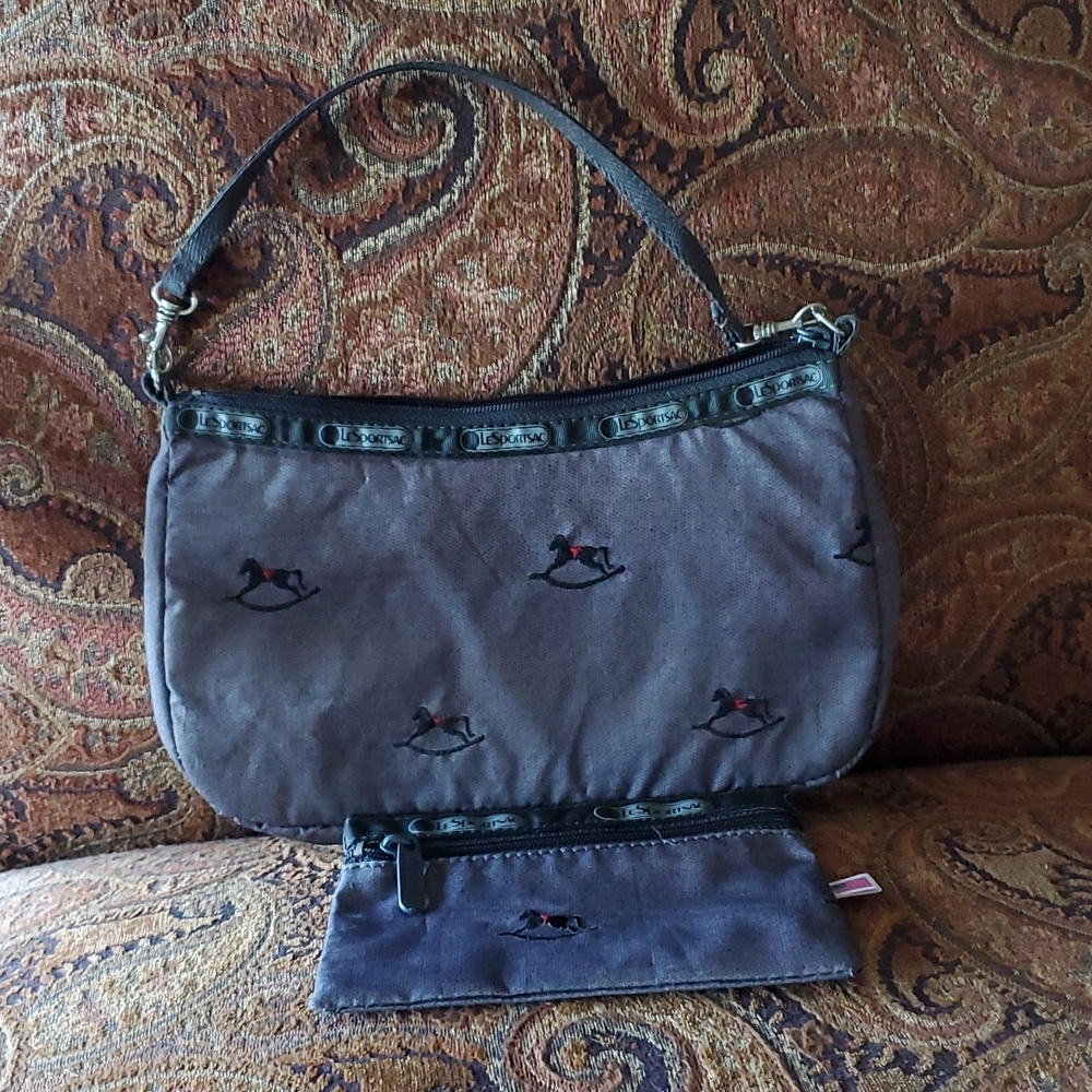 LeSportsac